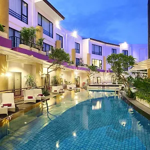 4* Hotel Kuta Park